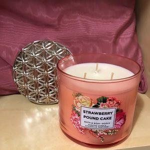 Strawberry Pound Cake 3 Wick Candle